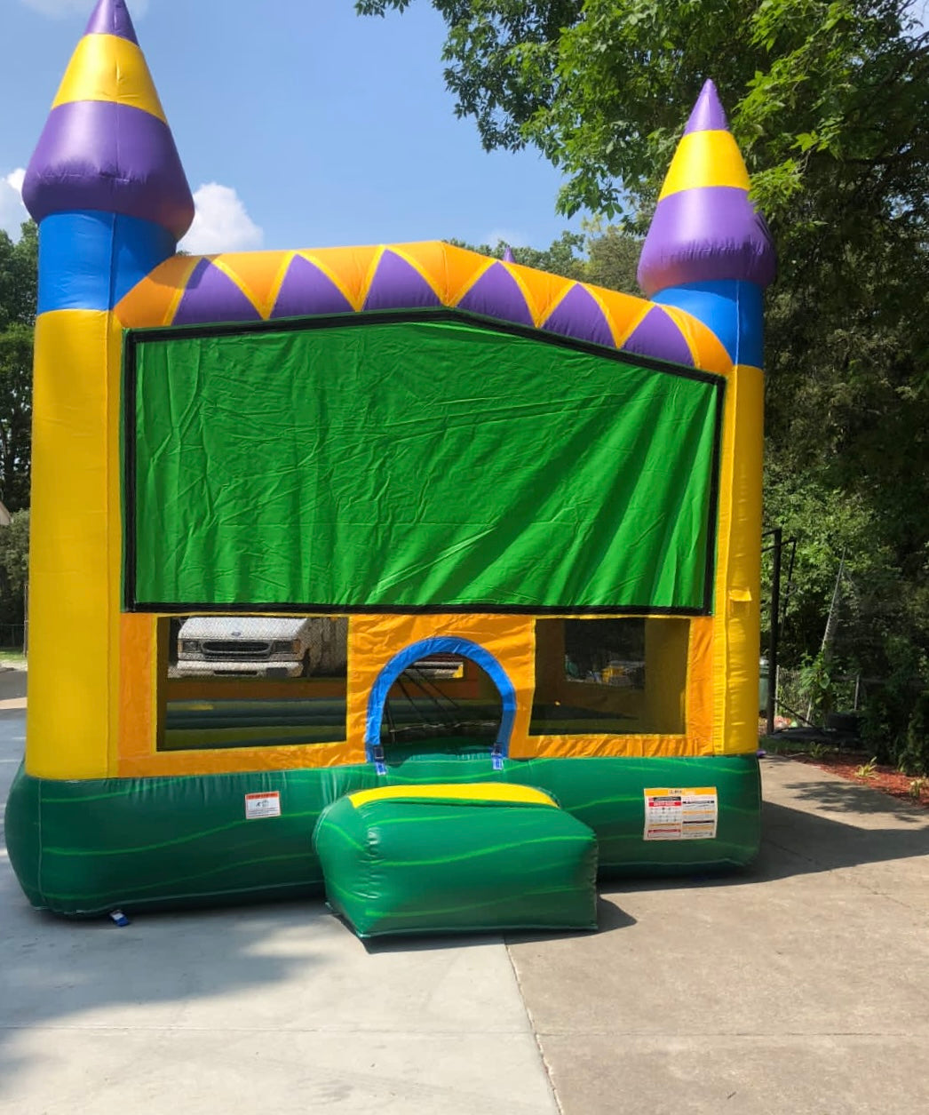 Inflatable Green Standard Green Inflatable – Globos Diversion